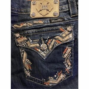 Miss Me Mid Rise Easy Straight 31 inseam